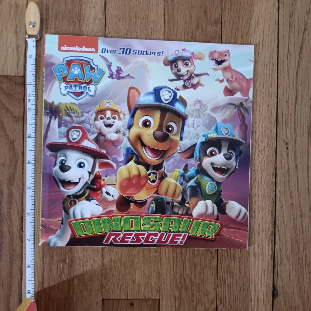 Children's Book Collection - Picture 4 of 8
